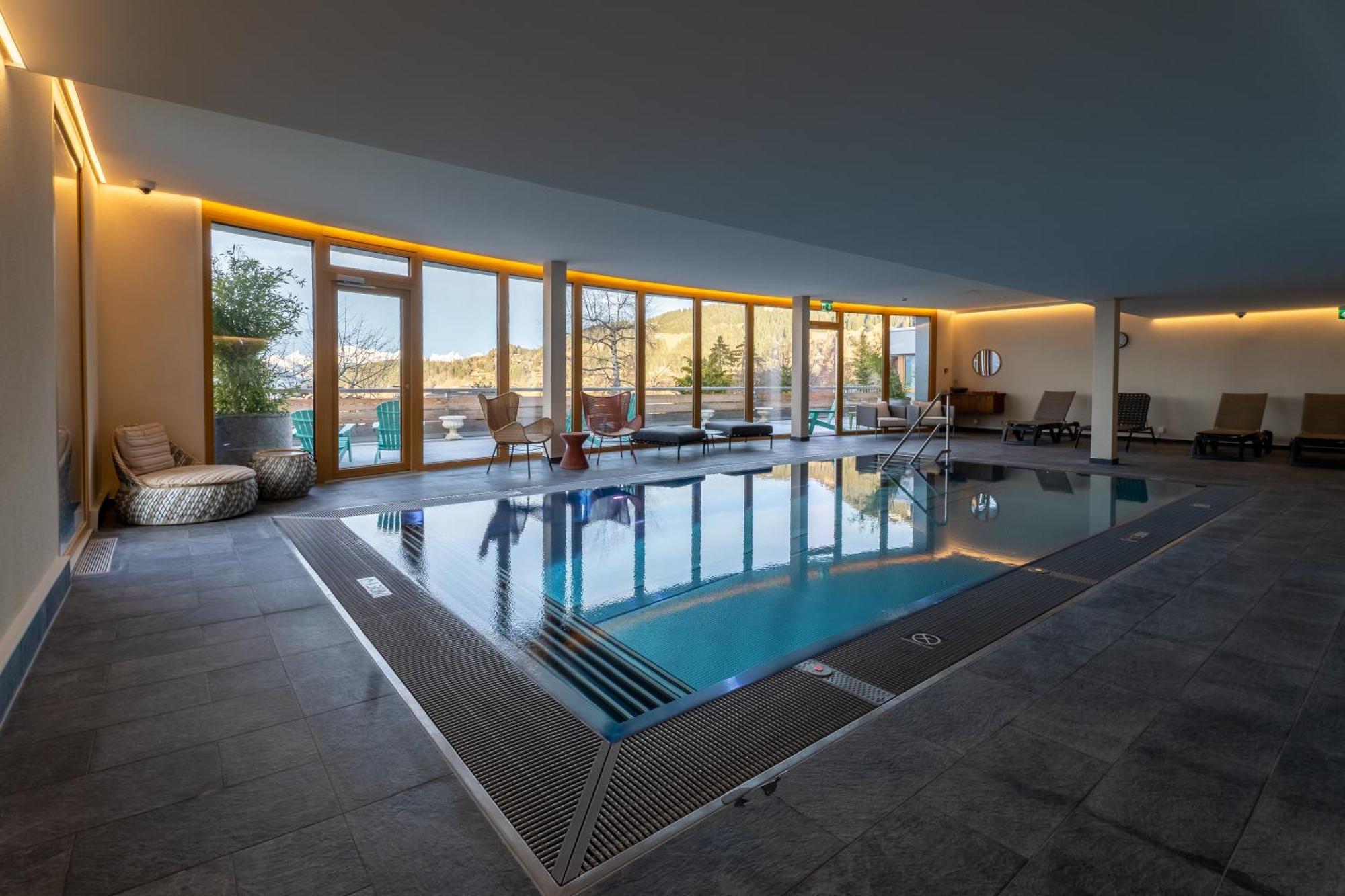 Hotel Viu 4*
